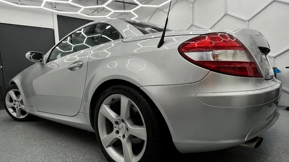 MERCEDES-BENZ SLK -