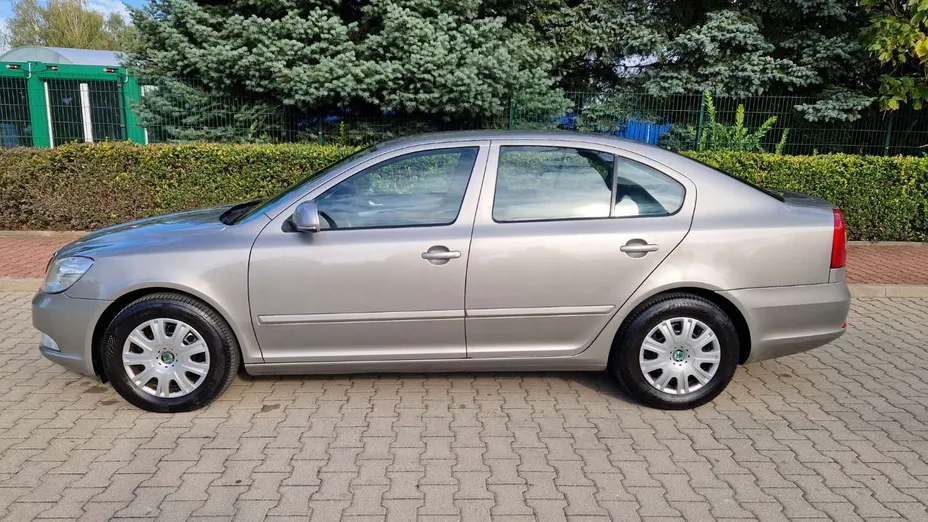 SKODA Octavia -