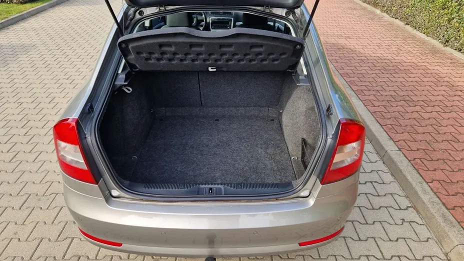 SKODA Octavia -
