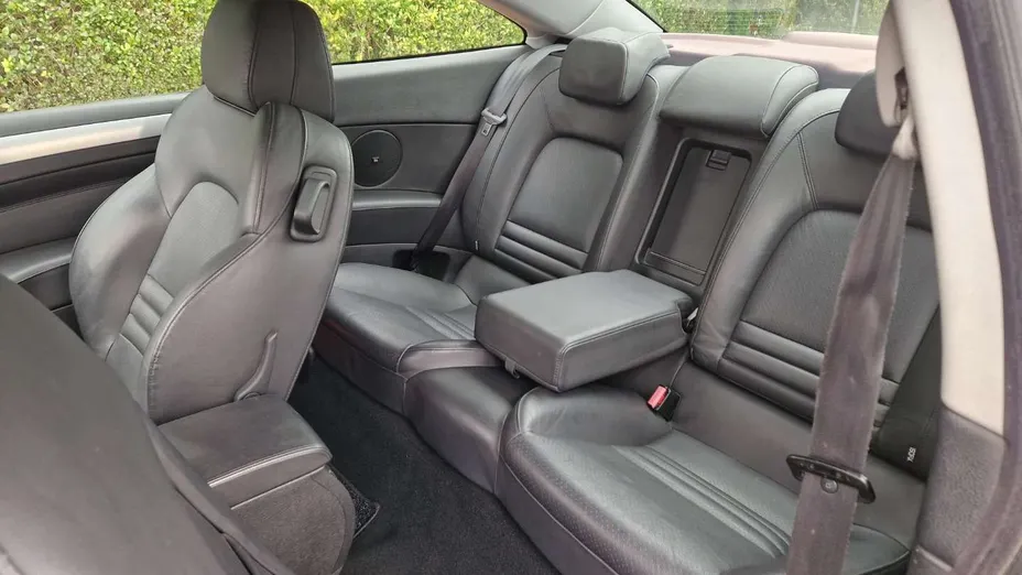 PEUGEOT 407 -
