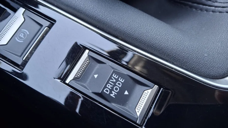 PEUGEOT 508 -