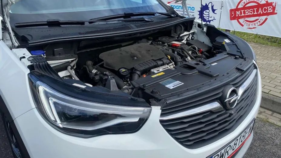 OPEL Grandland -