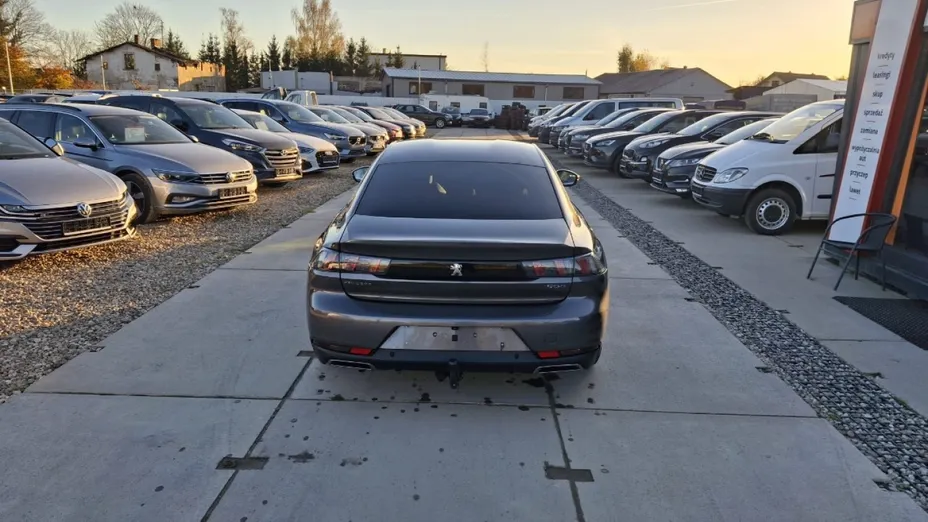 PEUGEOT 508 -