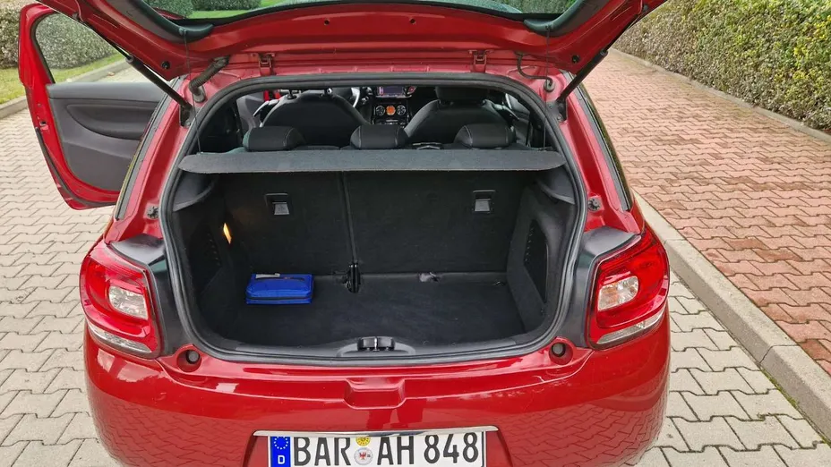 CITROEN DS3 -