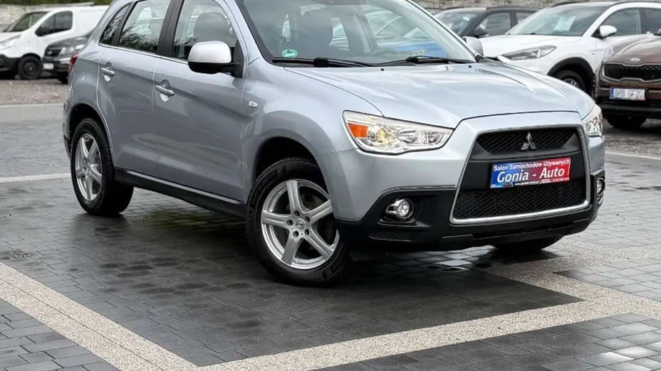 MITSUBISHI ASX -