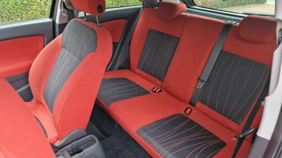 OPEL Corsa -