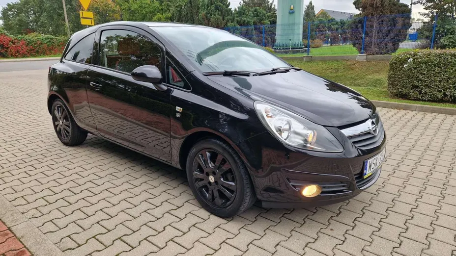 OPEL Corsa -