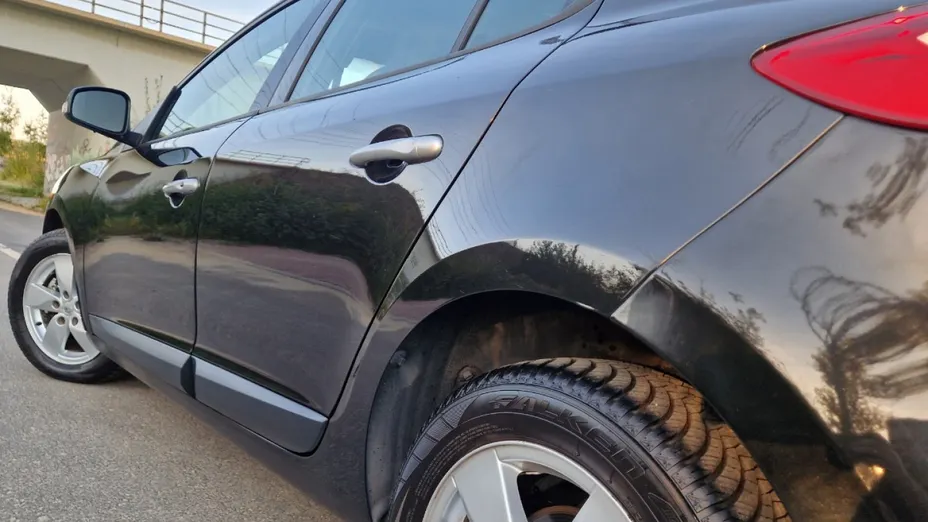 RENAULT Megane -