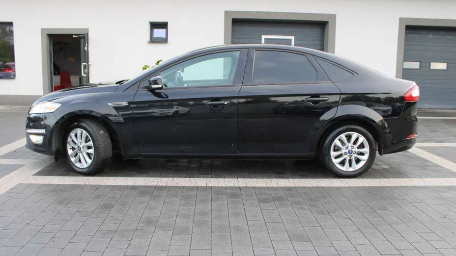FORD Mondeo -
