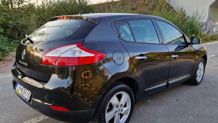 RENAULT Megane -