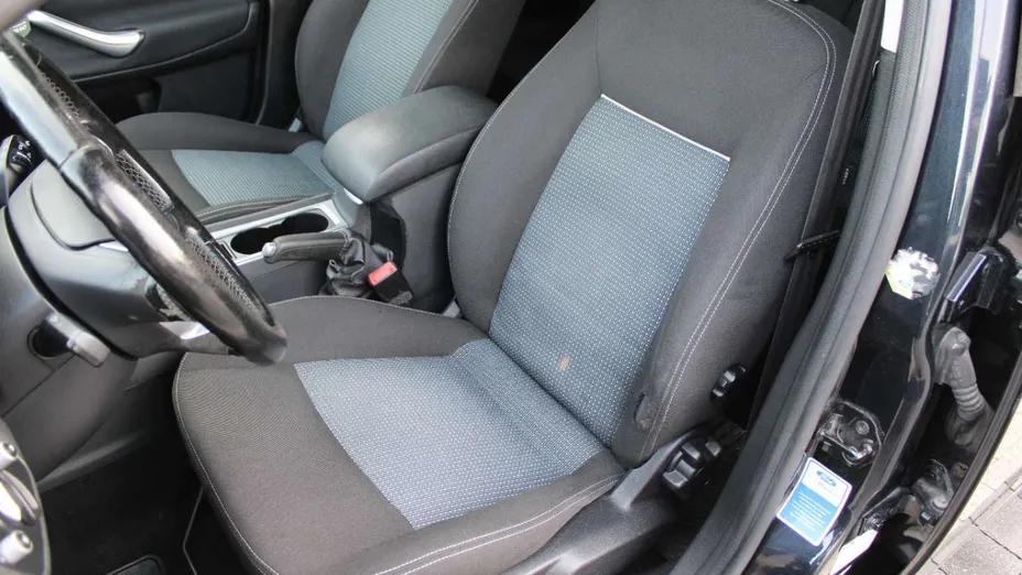 FORD Mondeo -