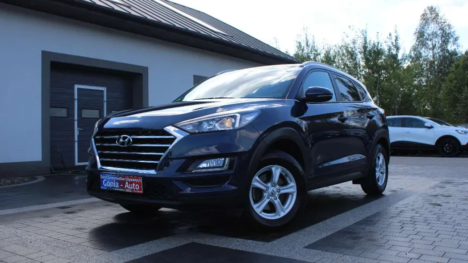 HYUNDAI Tucson -