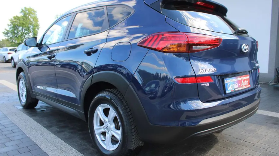 HYUNDAI Tucson -