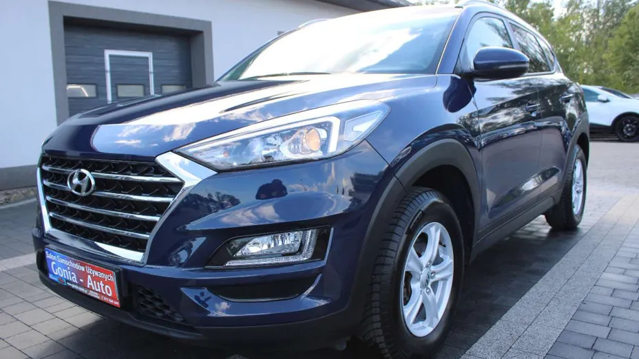 HYUNDAI Tucson -