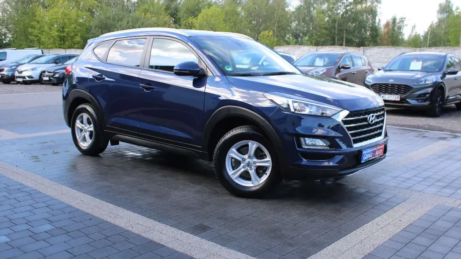 HYUNDAI Tucson -