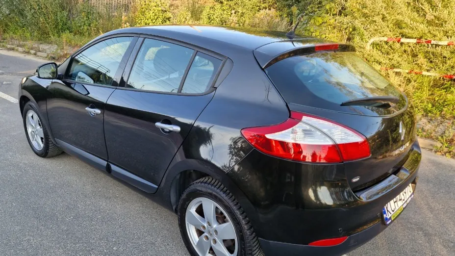 RENAULT Megane -
