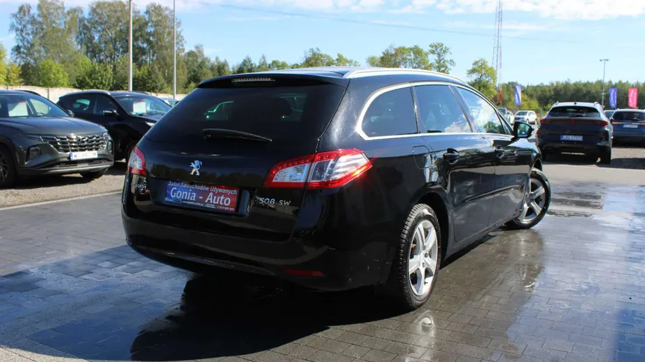 PEUGEOT 508 -