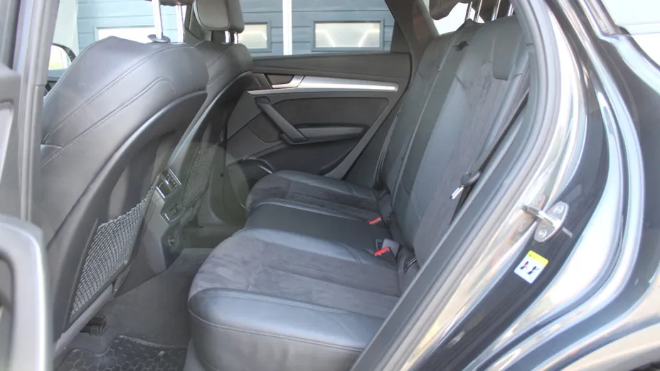 AUDI Q5 -
