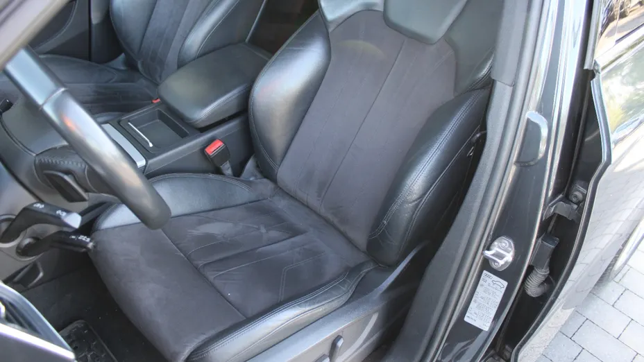 AUDI Q5 -