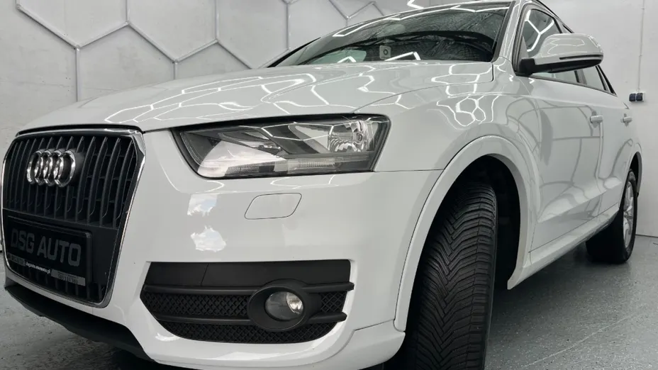 AUDI Q3 -