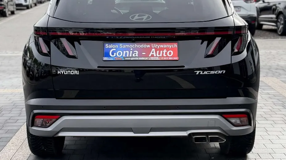 HYUNDAI Tucson -