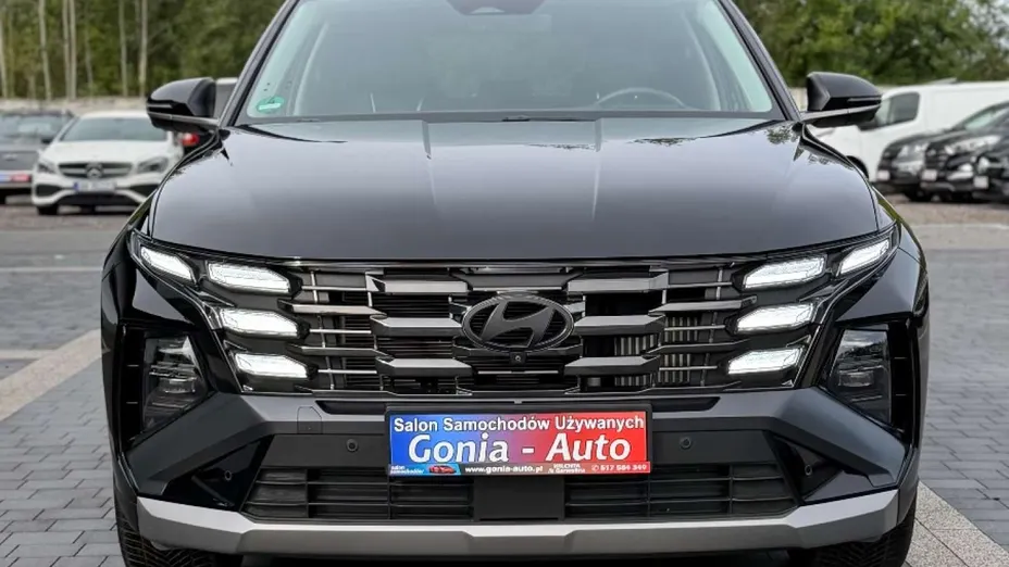 HYUNDAI Tucson -
