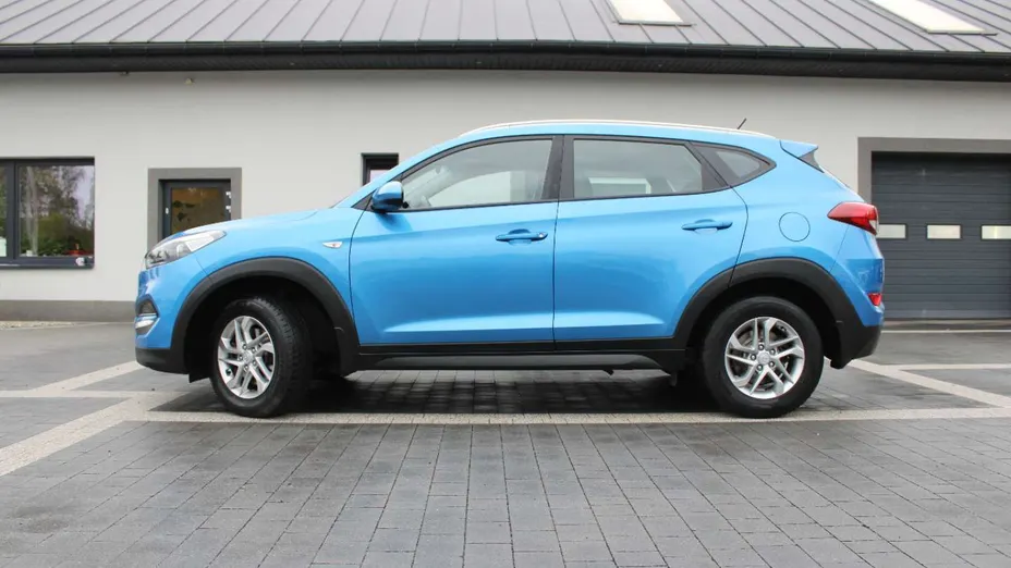 HYUNDAI Tucson -
