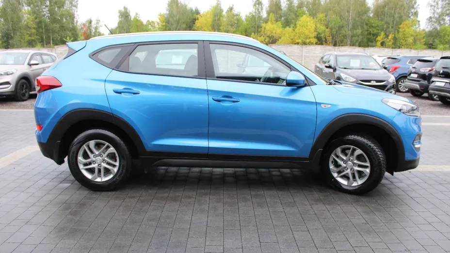 HYUNDAI Tucson -
