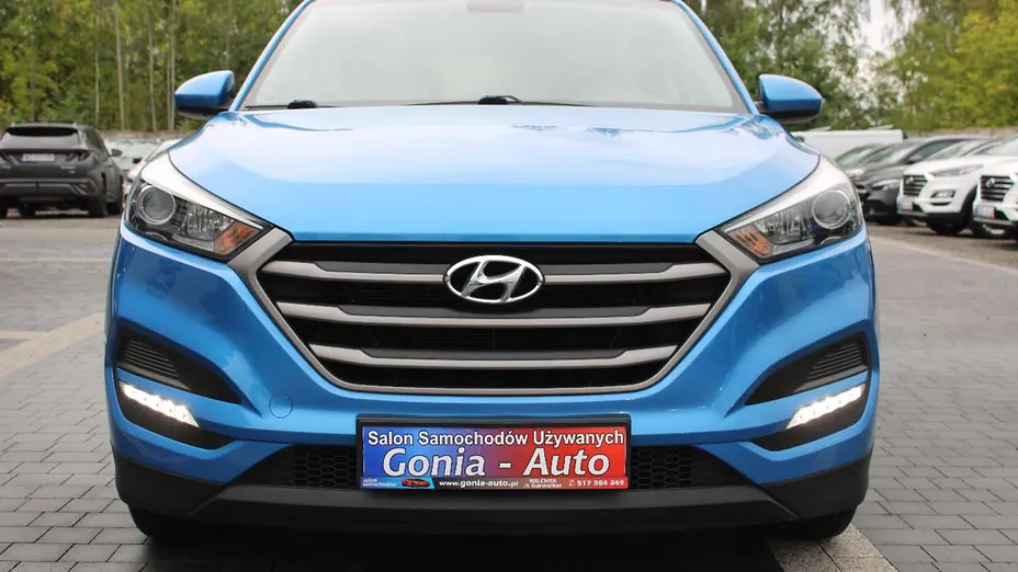 HYUNDAI Tucson -