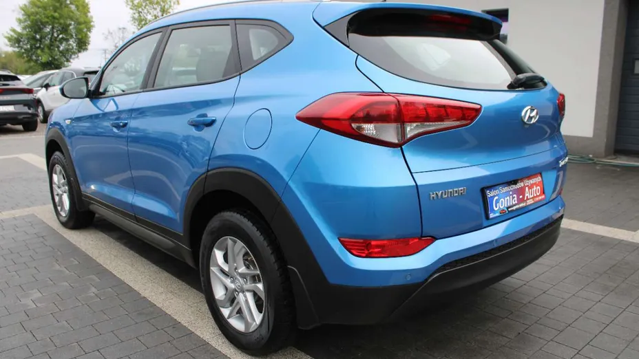 HYUNDAI Tucson -