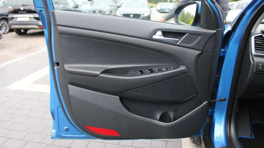 HYUNDAI Tucson -