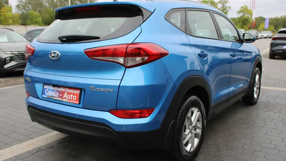 HYUNDAI Tucson -