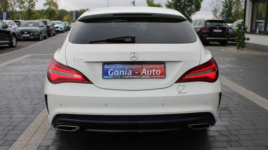 MERCEDES-BENZ CLA -