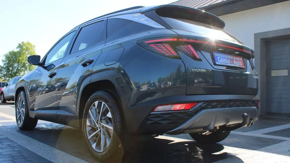 HYUNDAI Tucson -