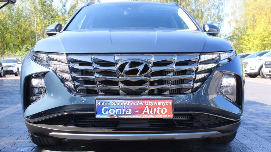 HYUNDAI Tucson -