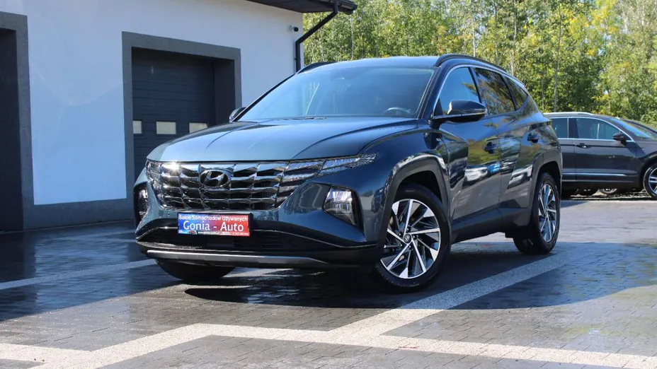 HYUNDAI Tucson -