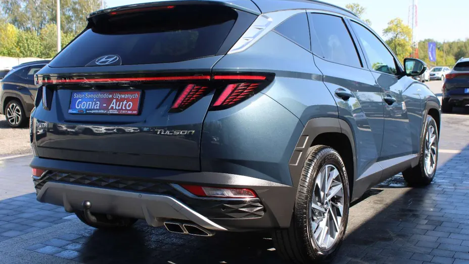 HYUNDAI Tucson -