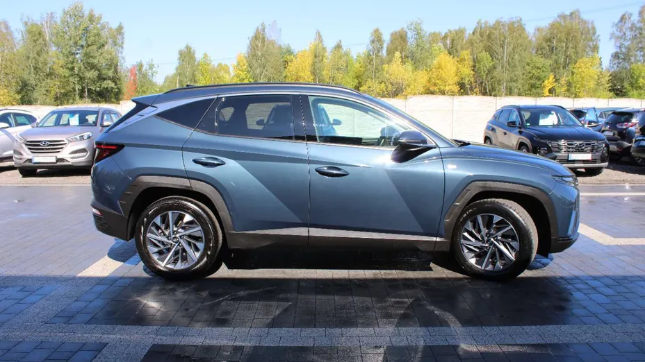 HYUNDAI Tucson -
