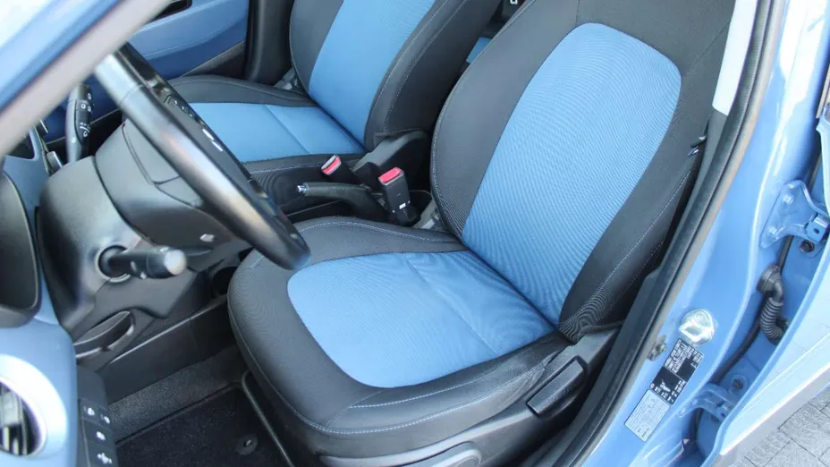 HYUNDAI i10 -