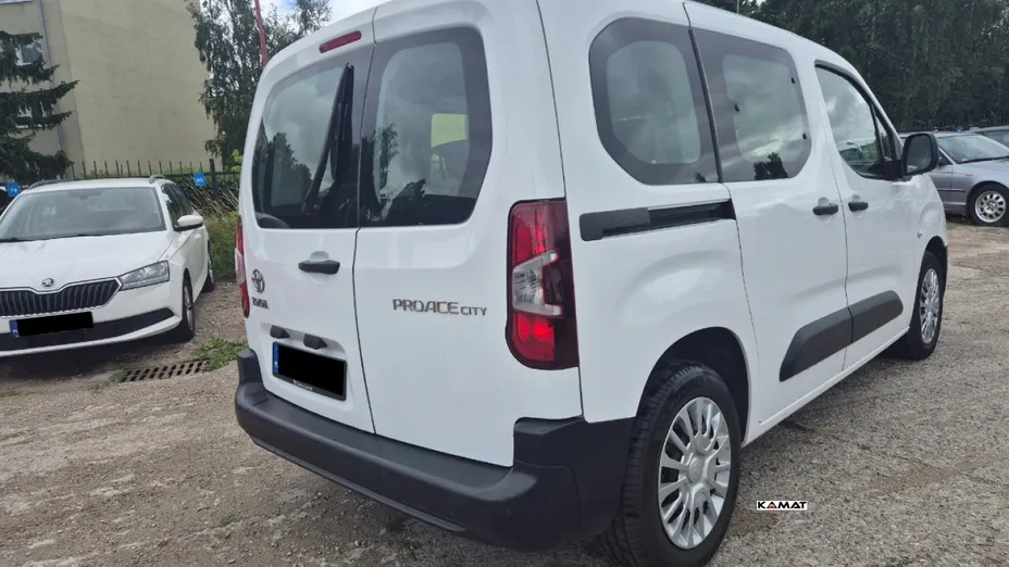 TOYOTA Proace City Verso -