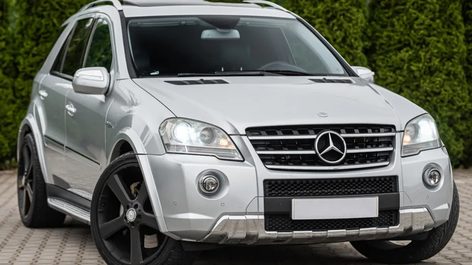 MERCEDES-BENZ ML -