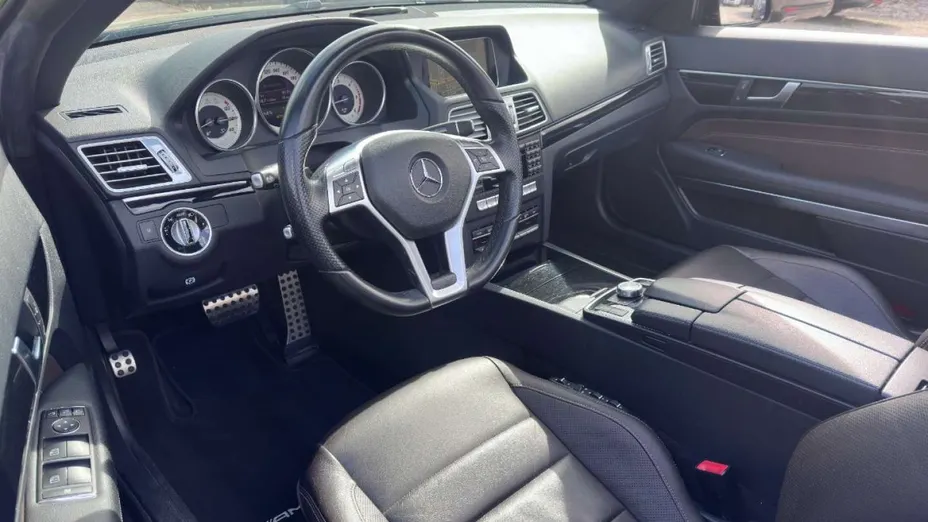 MERCEDES-BENZ E Klasa -