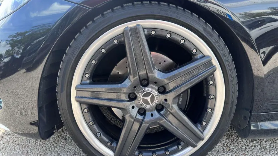 MERCEDES-BENZ E Klasa -