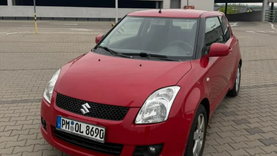 SUZUKI Swift -