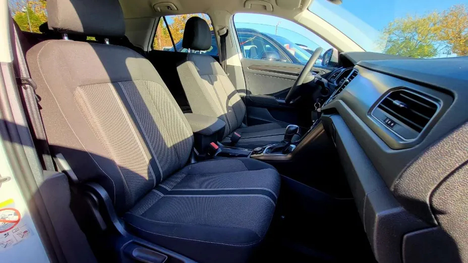 VOLKSWAGEN T-Cross -