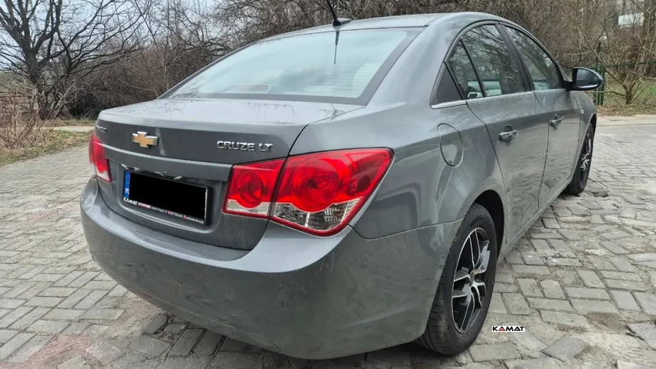 CHEVROLET Cruze -
