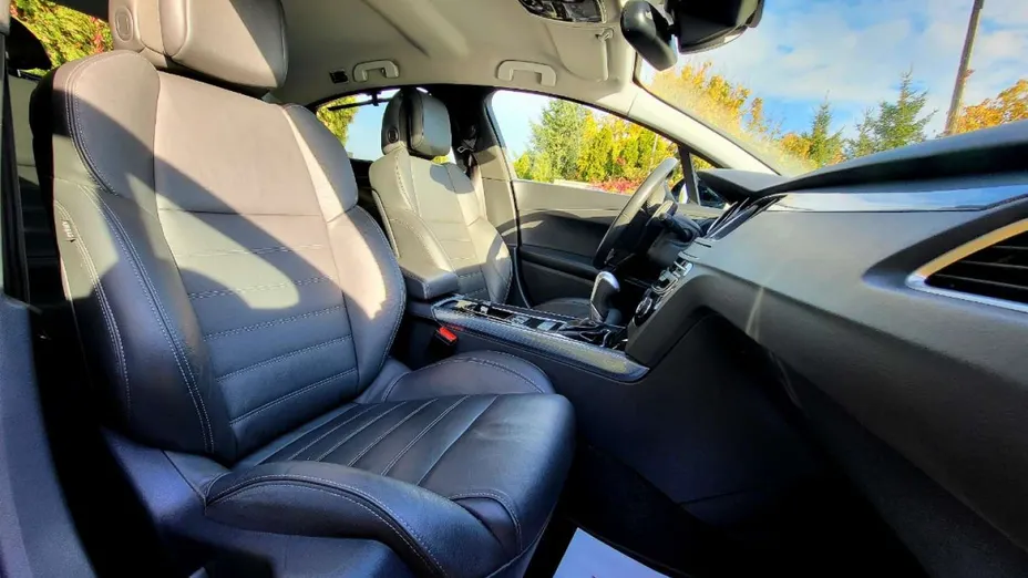 PEUGEOT 508 -