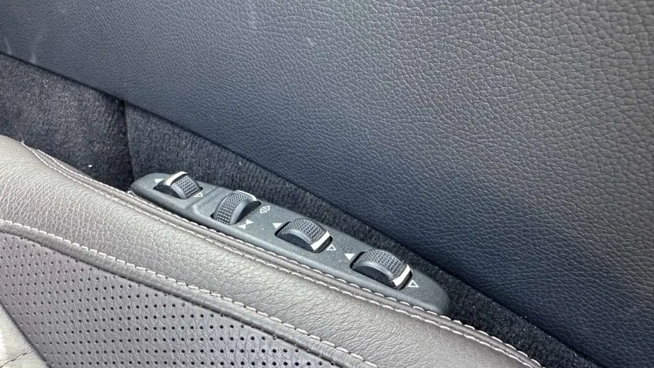 MERCEDES-BENZ E Klasa -