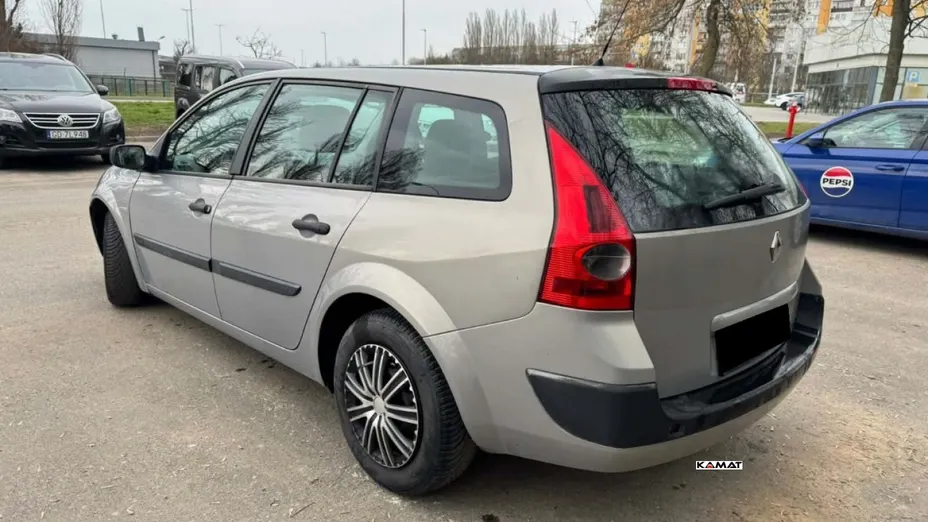 RENAULT Megane -