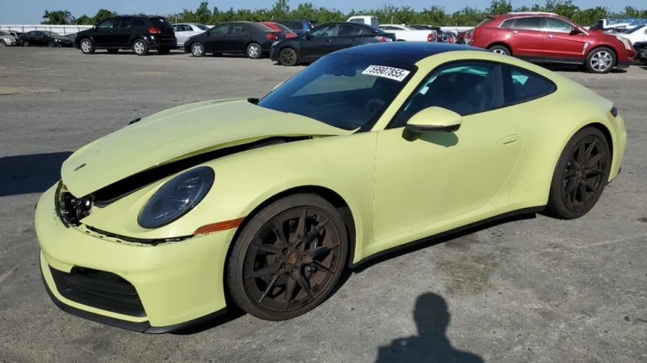 PORSCHE 911 -
